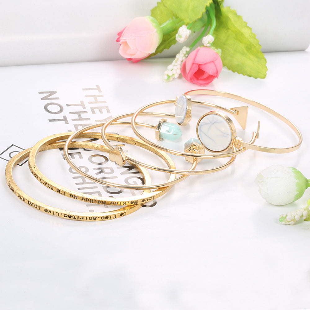 Stunning Bracelet for Daily Wear