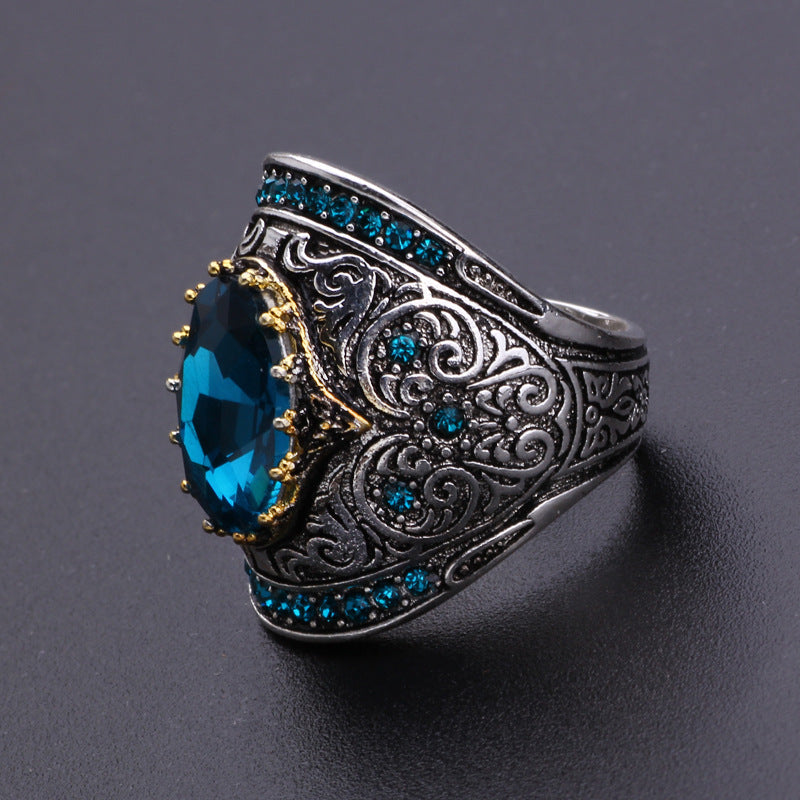 Beautiful Gold Ring with Unique Style