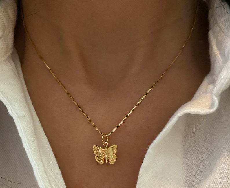 Stunning Necklace for Daily Wear