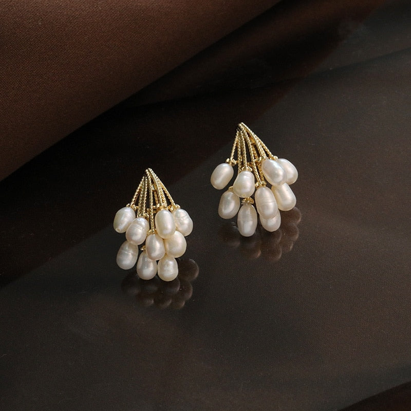 Romantic Pearl Earring for Special Moments