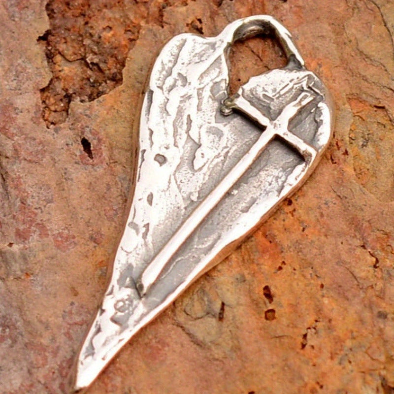 Charming Silver Necklace for Any Occasion