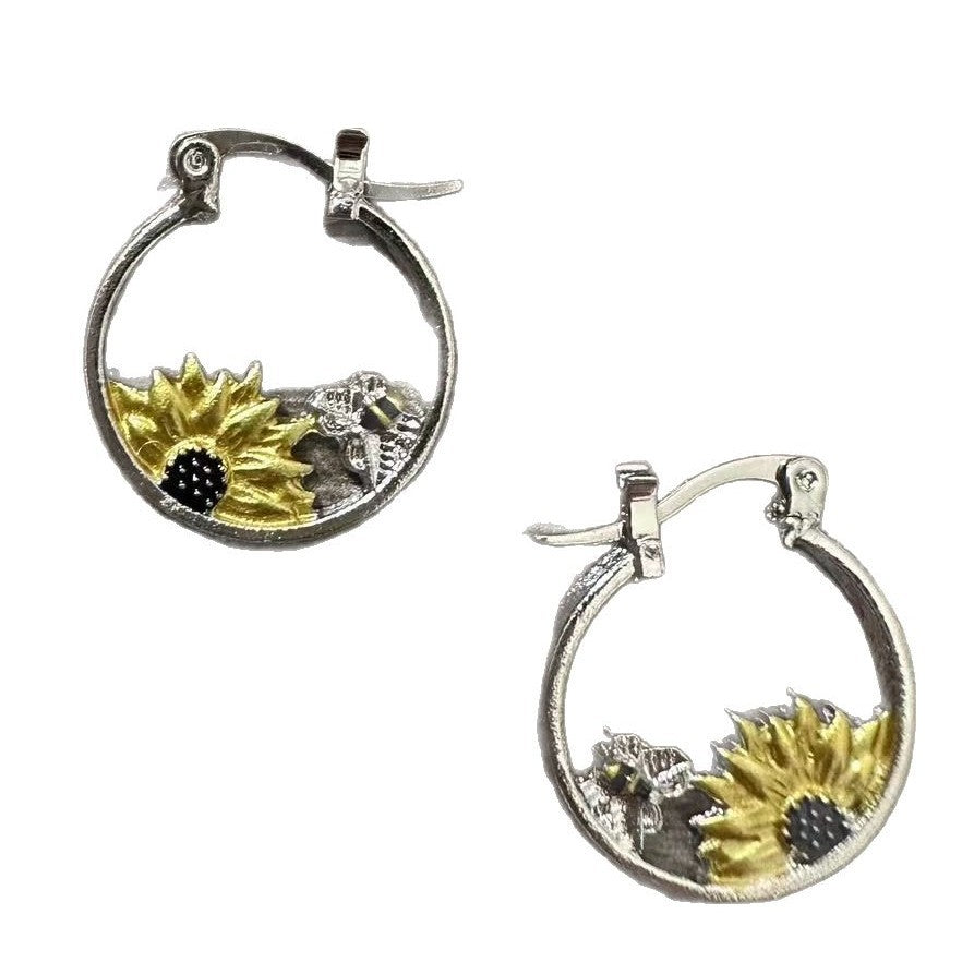 Charming Earring for Any Occasion
