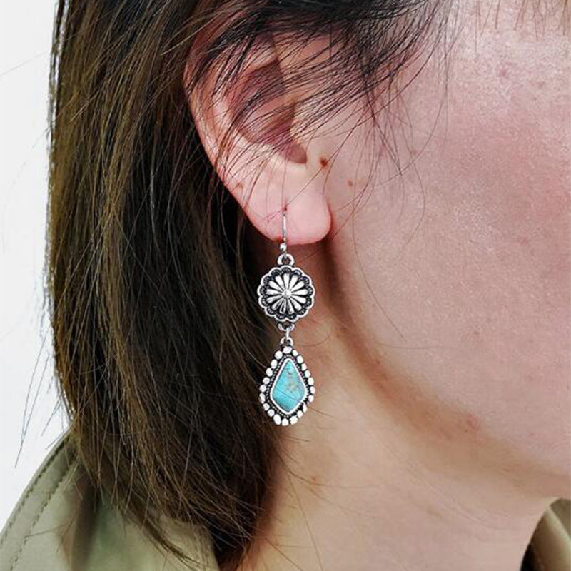Vintage Handmade Silver Earring