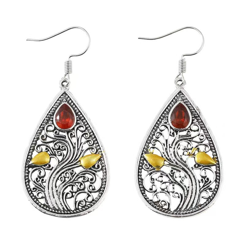 Charming Earring for Any Occasion