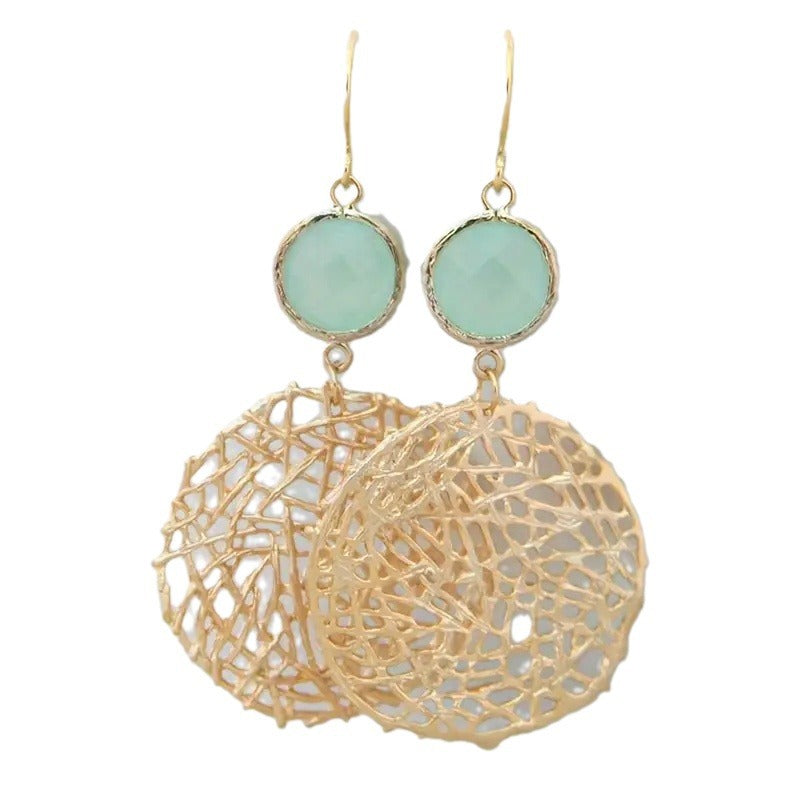 Charming Earring for Any Occasion