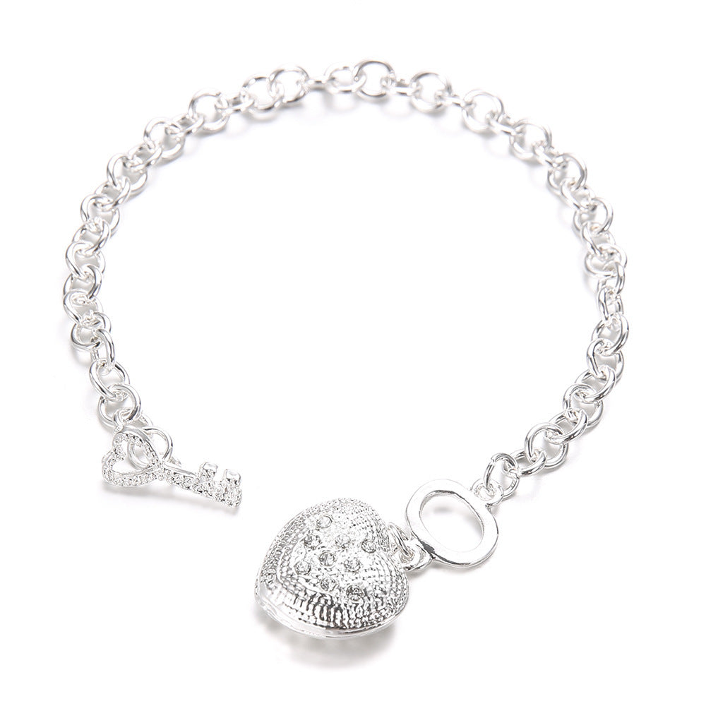 Beautiful Bracelet with Unique Style