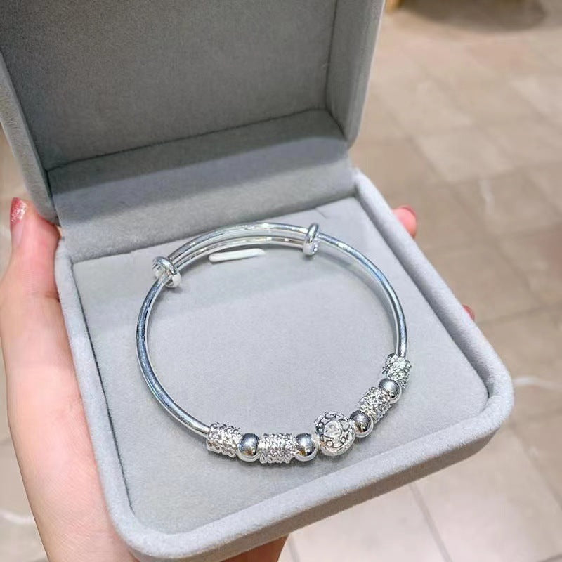 Romantic Silver Bracelet for Special Moments