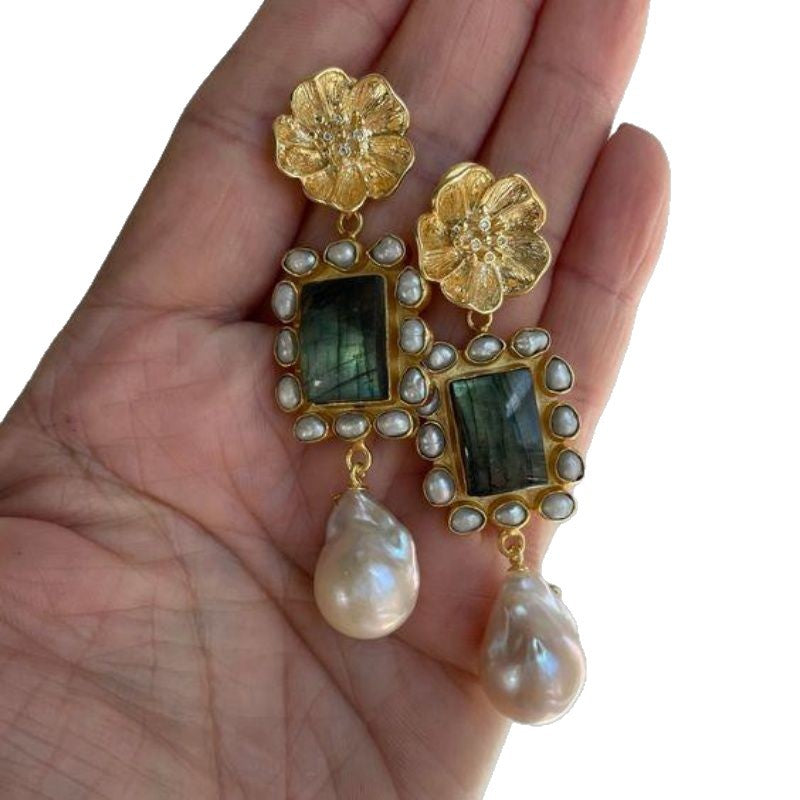 Elegant Pearl Earring for Every Occasion