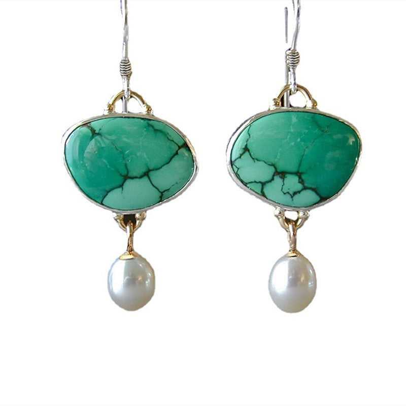 Romantic Pearl Earring for Special Moments