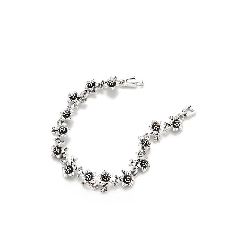 Classic Bracelet with Timeless Appeal