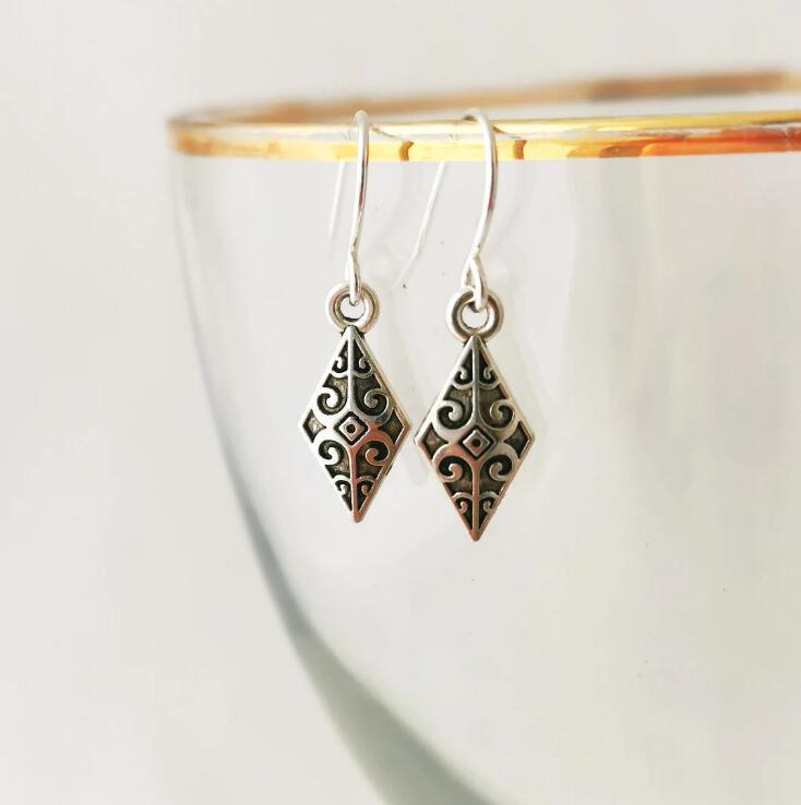 Romantic Earring for Special Moments
