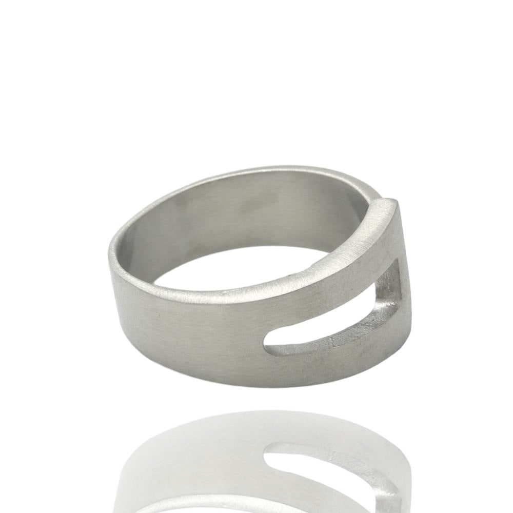 Elegant Ring for Every Occasion
