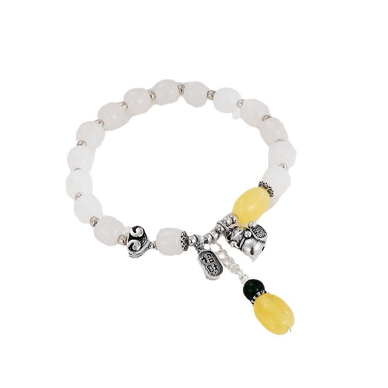 Classic Silver Bracelet with Timeless Appeal