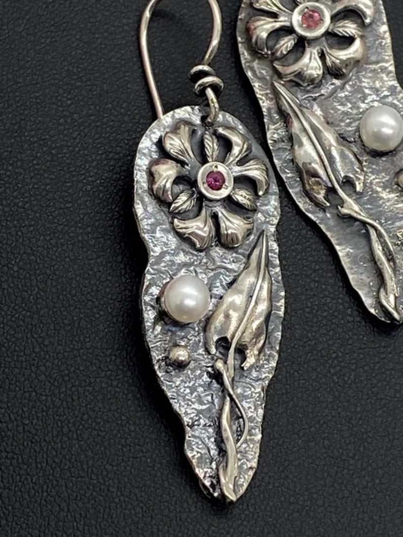 Classic Silver Earring with Timeless Appeal
