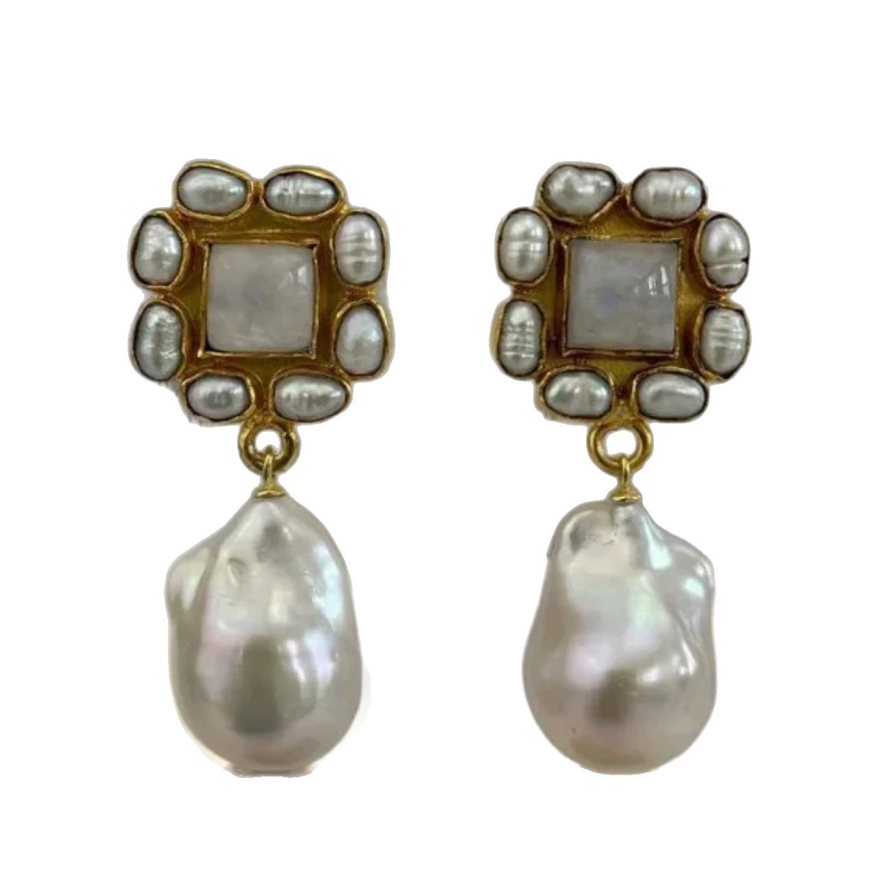 Romantic Pearl Earring for Special Moments