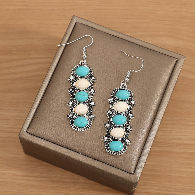 Classic Silver Earring with Timeless Appeal