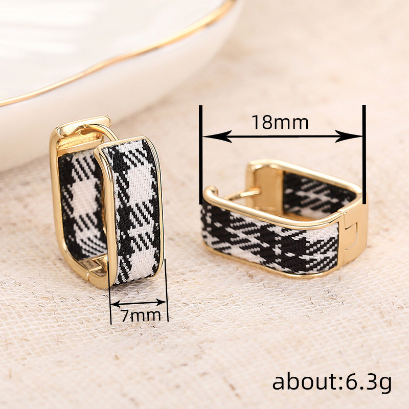 Beautiful Earring with Unique Style