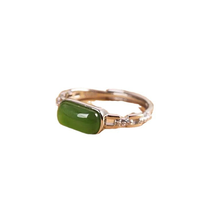 Romantic Gold Ring for Special Moments