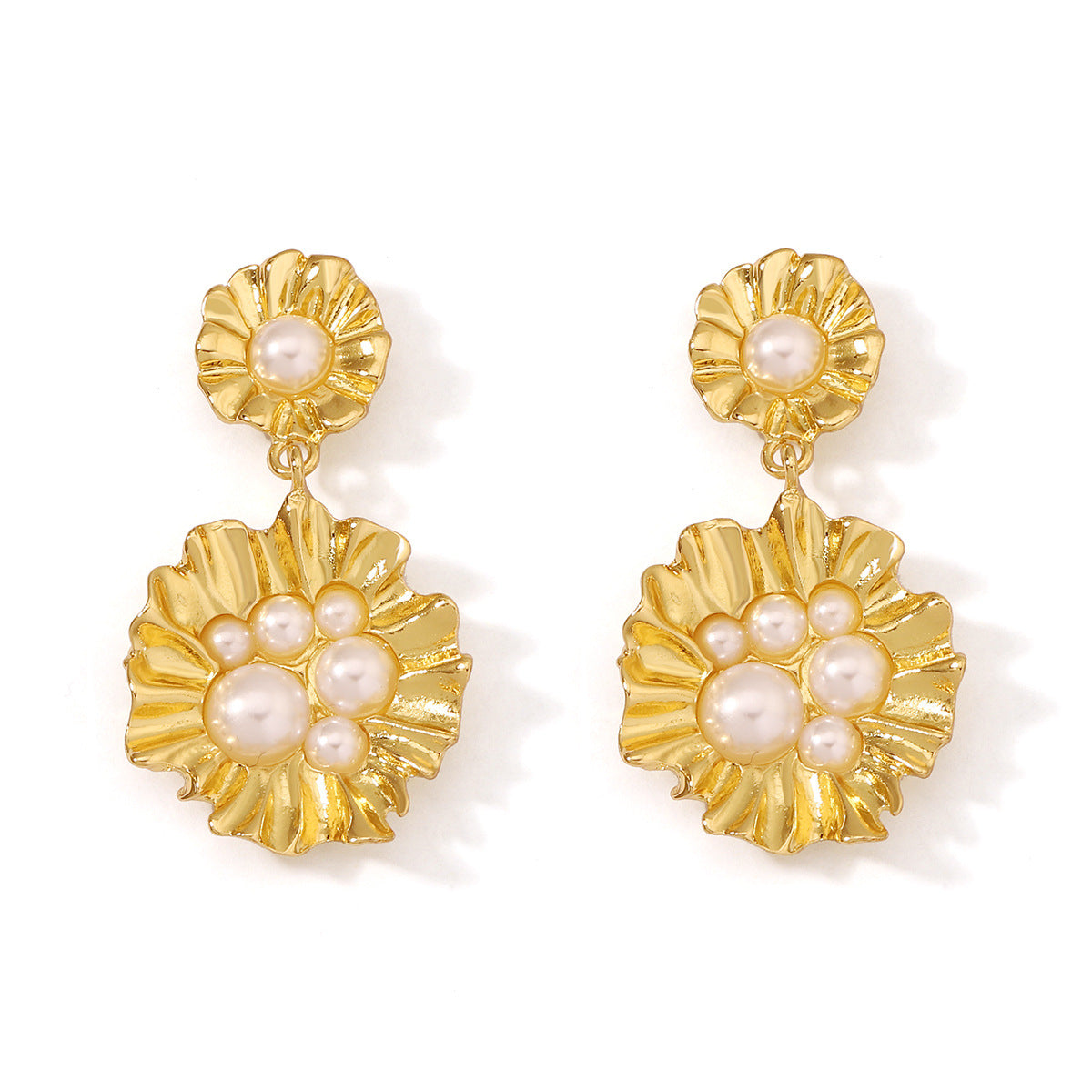 Beautiful Pearl Earring with Unique Style