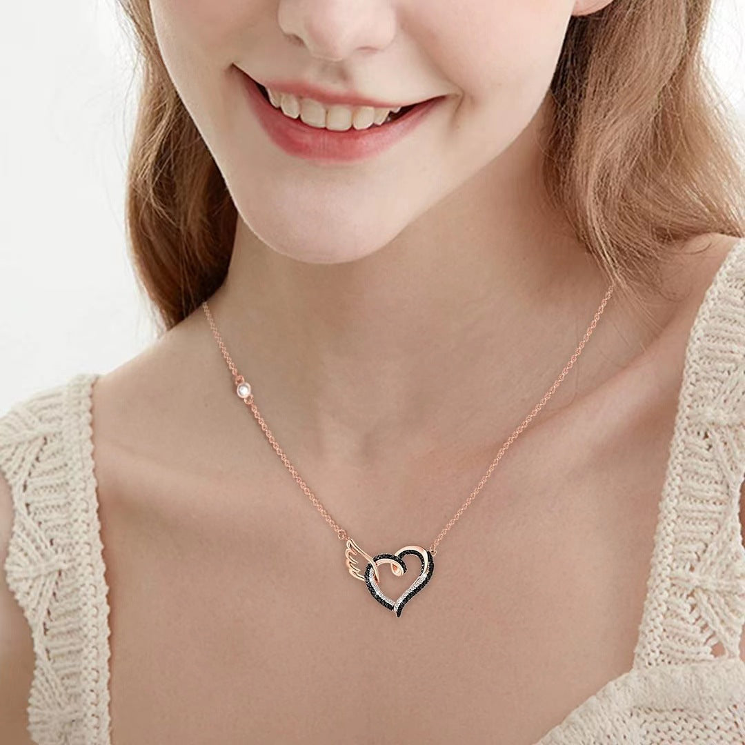 Charming Gold Necklace for Any Occasion