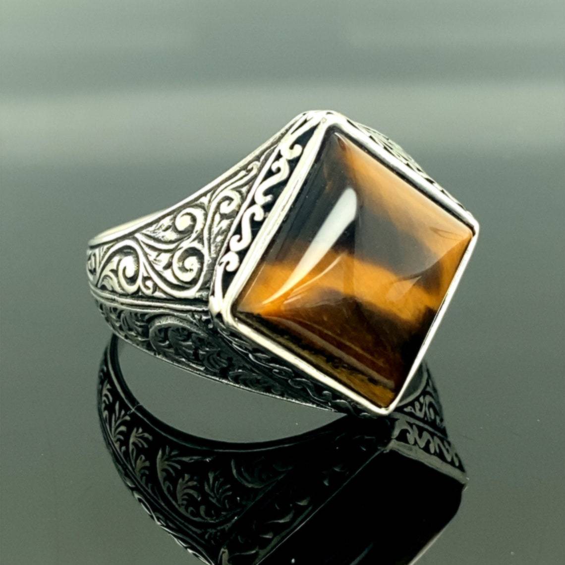 Elegant Ring for Every Occasion