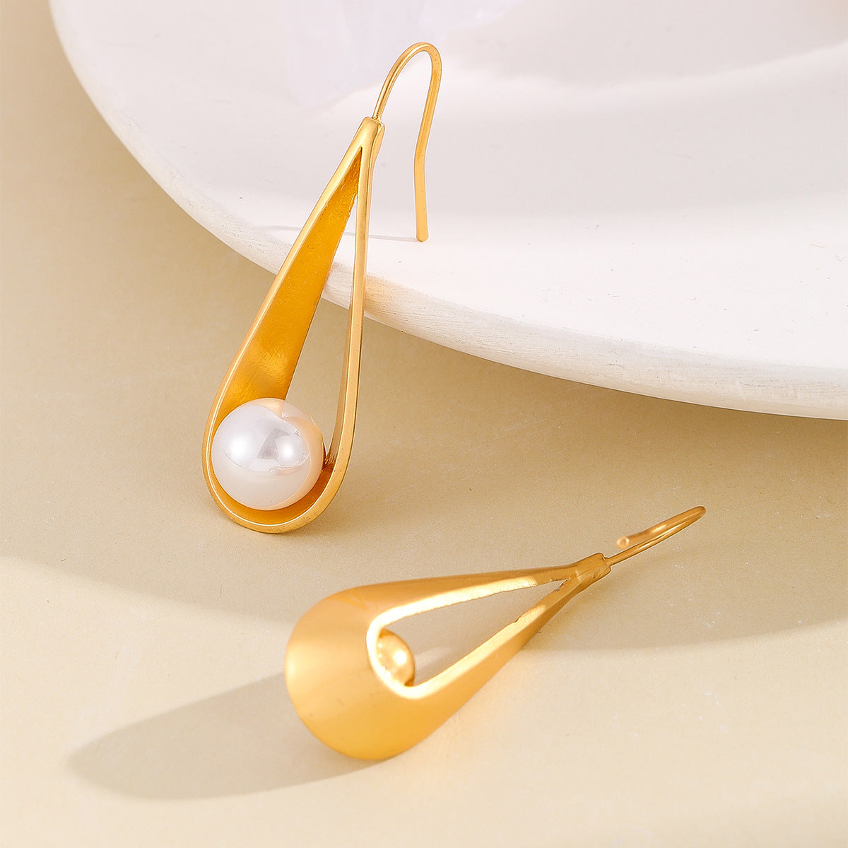 Elegant Pearl Earring for Every Occasion