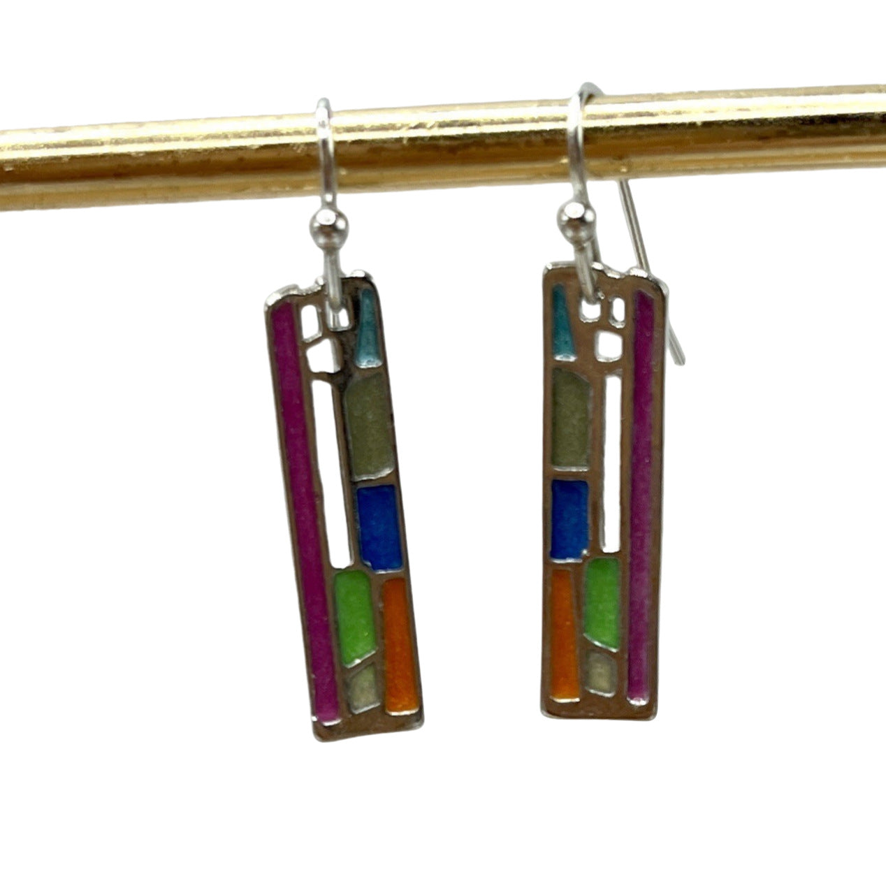 Charming Silver Earring for Any Occasion