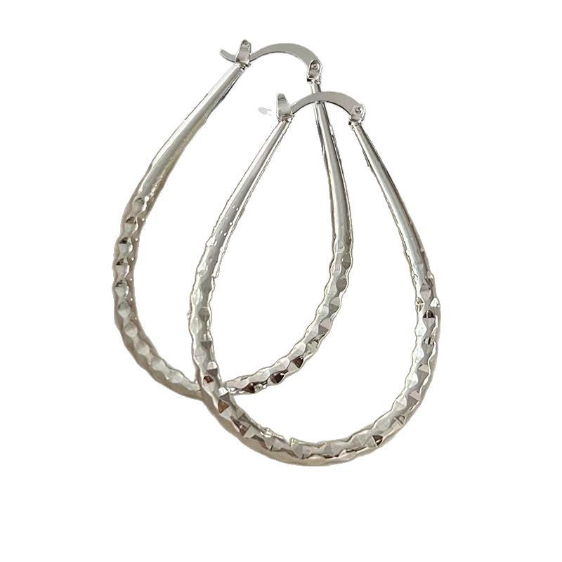 Elegant Earring for Every Occasion
