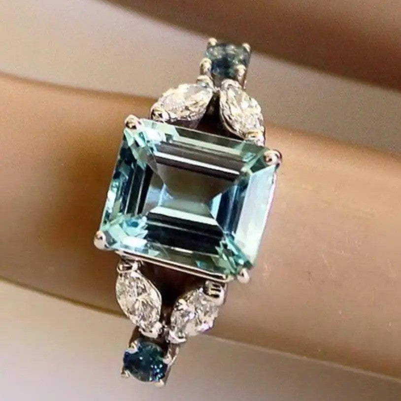 Elegant Ring for Every Occasion