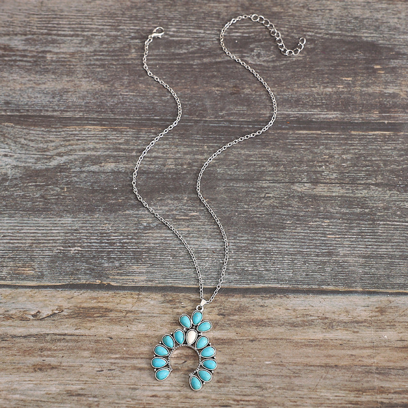 Romantic Necklace for Special Moments