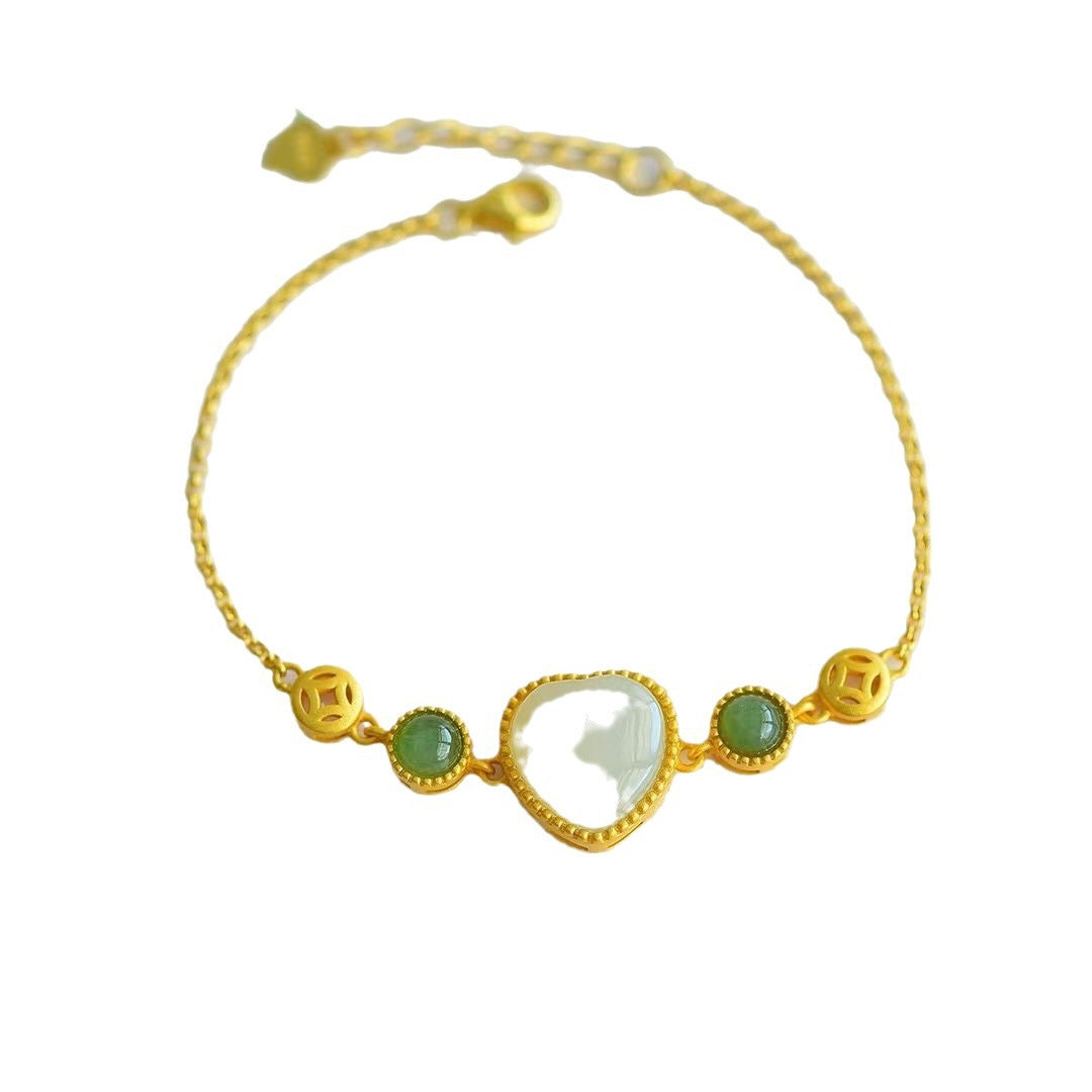 Classic Silver Bracelet with Timeless Appeal