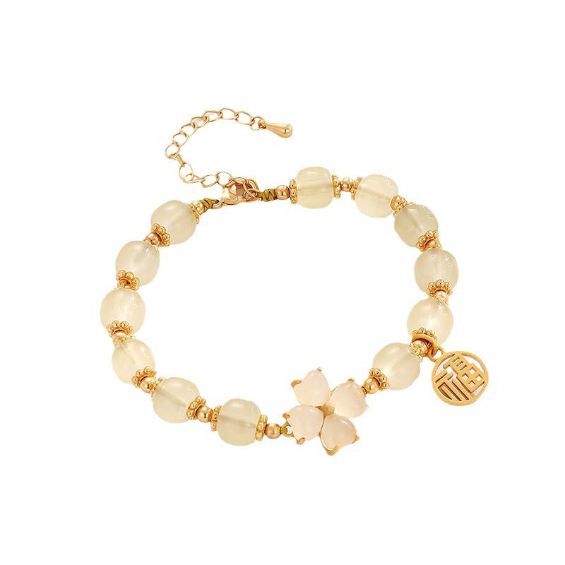 Classic Silver Bracelet with Timeless Appeal