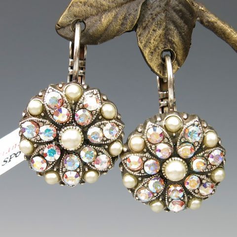 Beautiful Earring with Unique Style