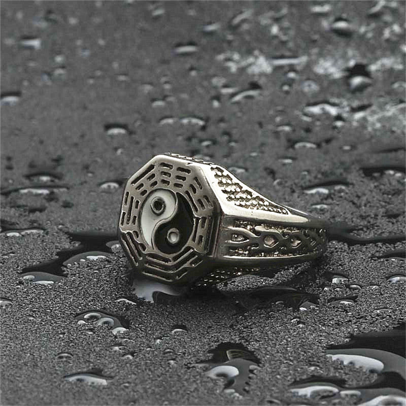 Charming Ring for Any Occasion