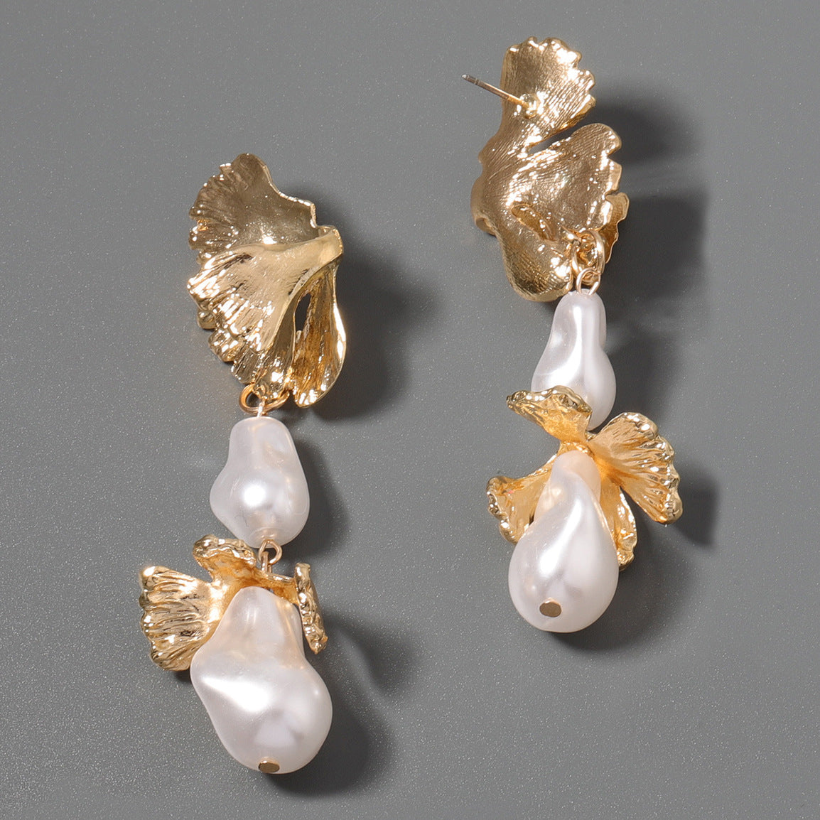 Charming Pearl Earring for Any Occasion