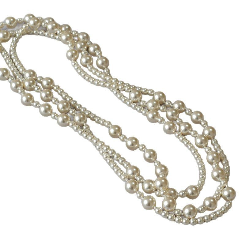 Classic Pearl Chain with Timeless Appeal