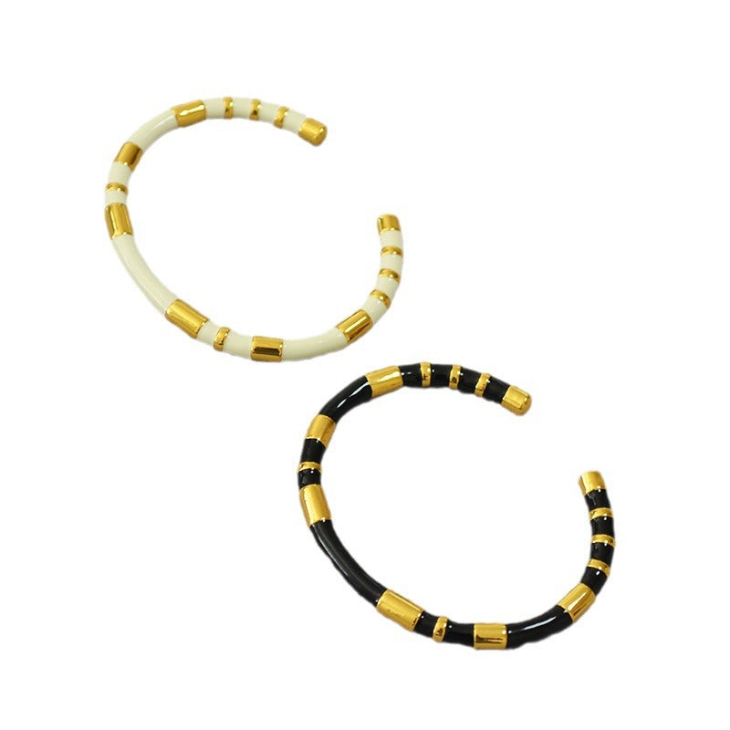 Stunning Gold Bracelet for Daily Wear