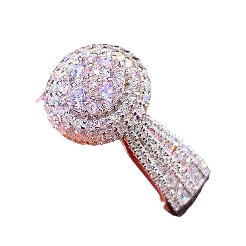 Classic Ring with Timeless Appeal