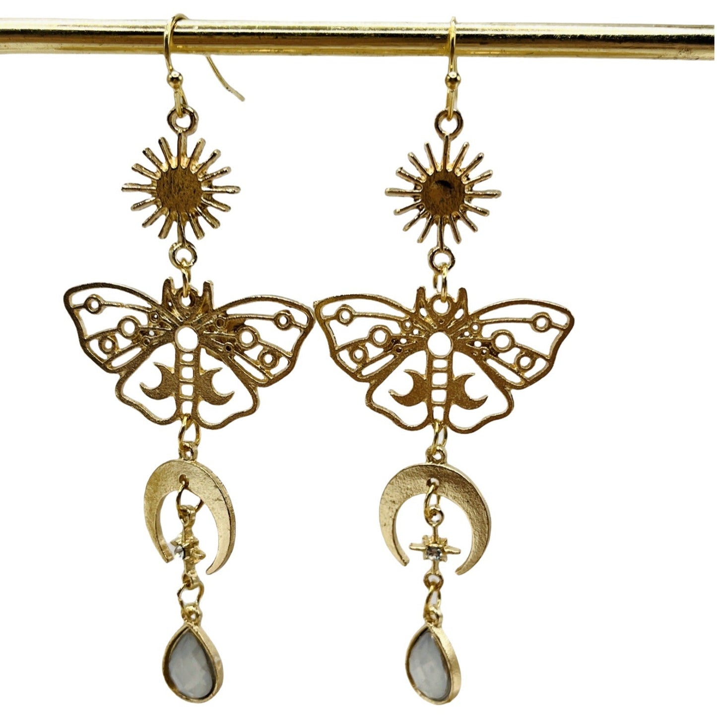 Classic Earring with Timeless Appeal