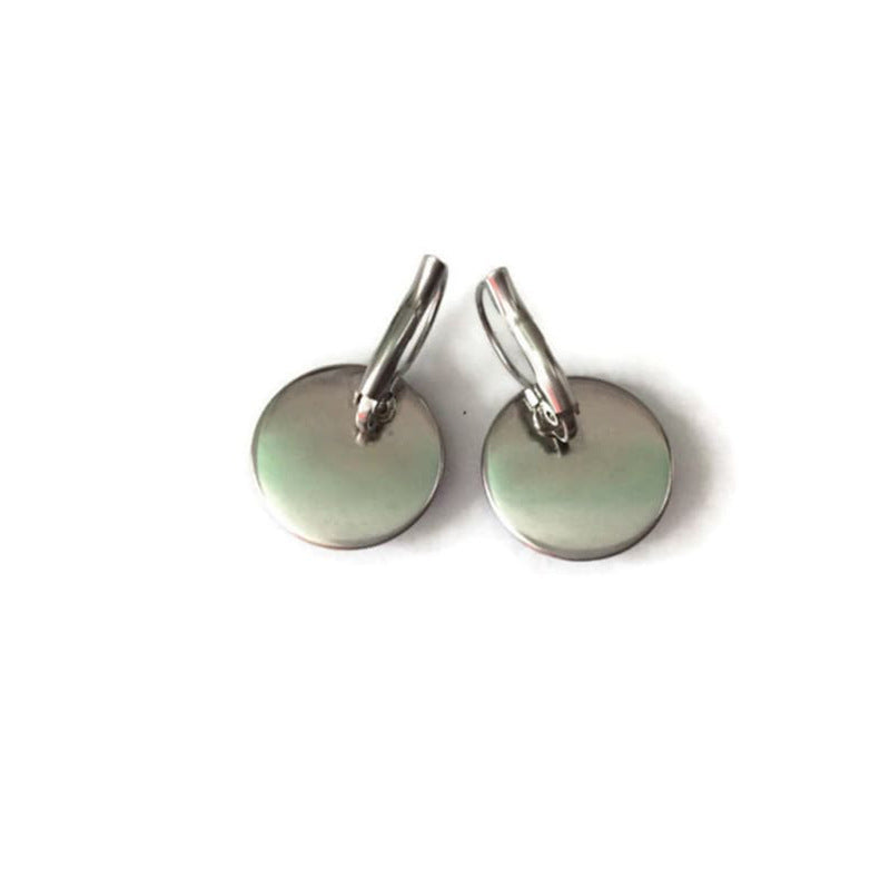 Charming Earring for Any Occasion
