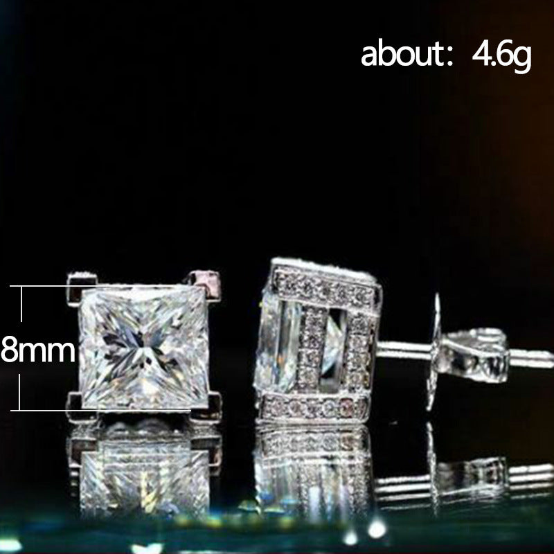 Charming Earring for Any Occasion
