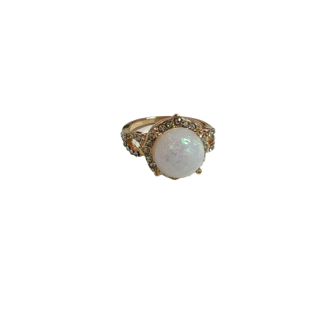 Elegant Ring for Every Occasion