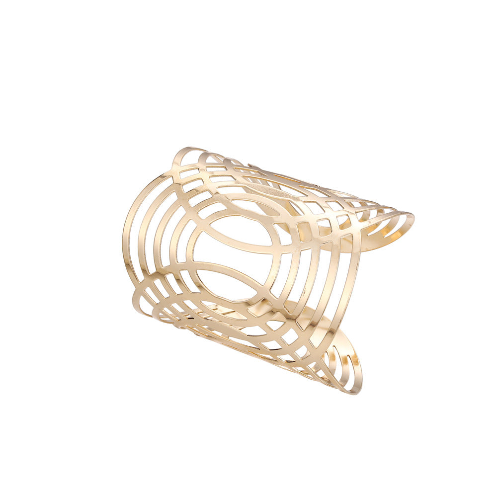 Classic Bracelet with Timeless Appeal