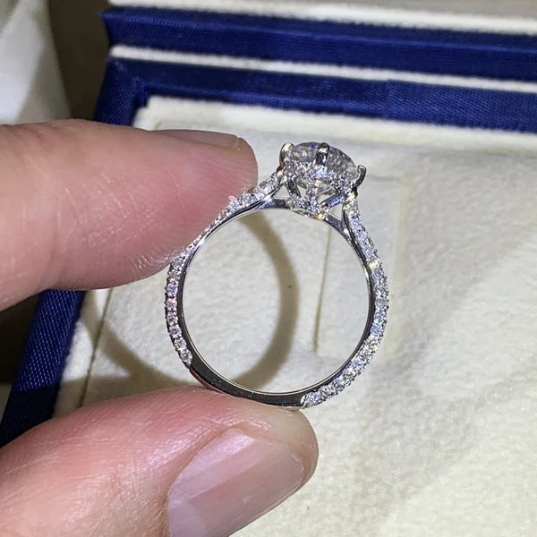 Elegant Ring for Every Occasion