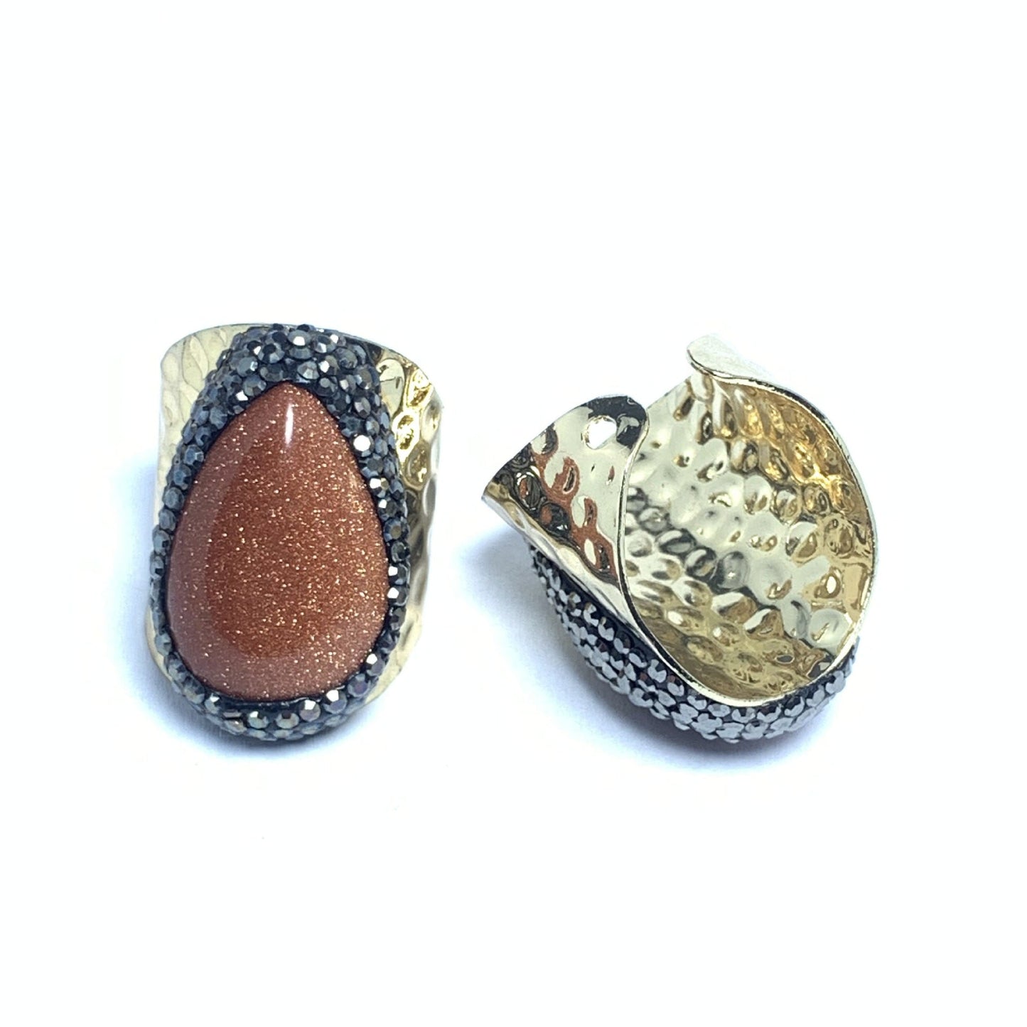 Beautiful Gold Ring with Unique Style