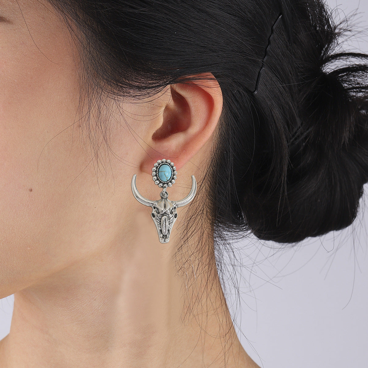 Elegant Silver Earring for Every Occasion