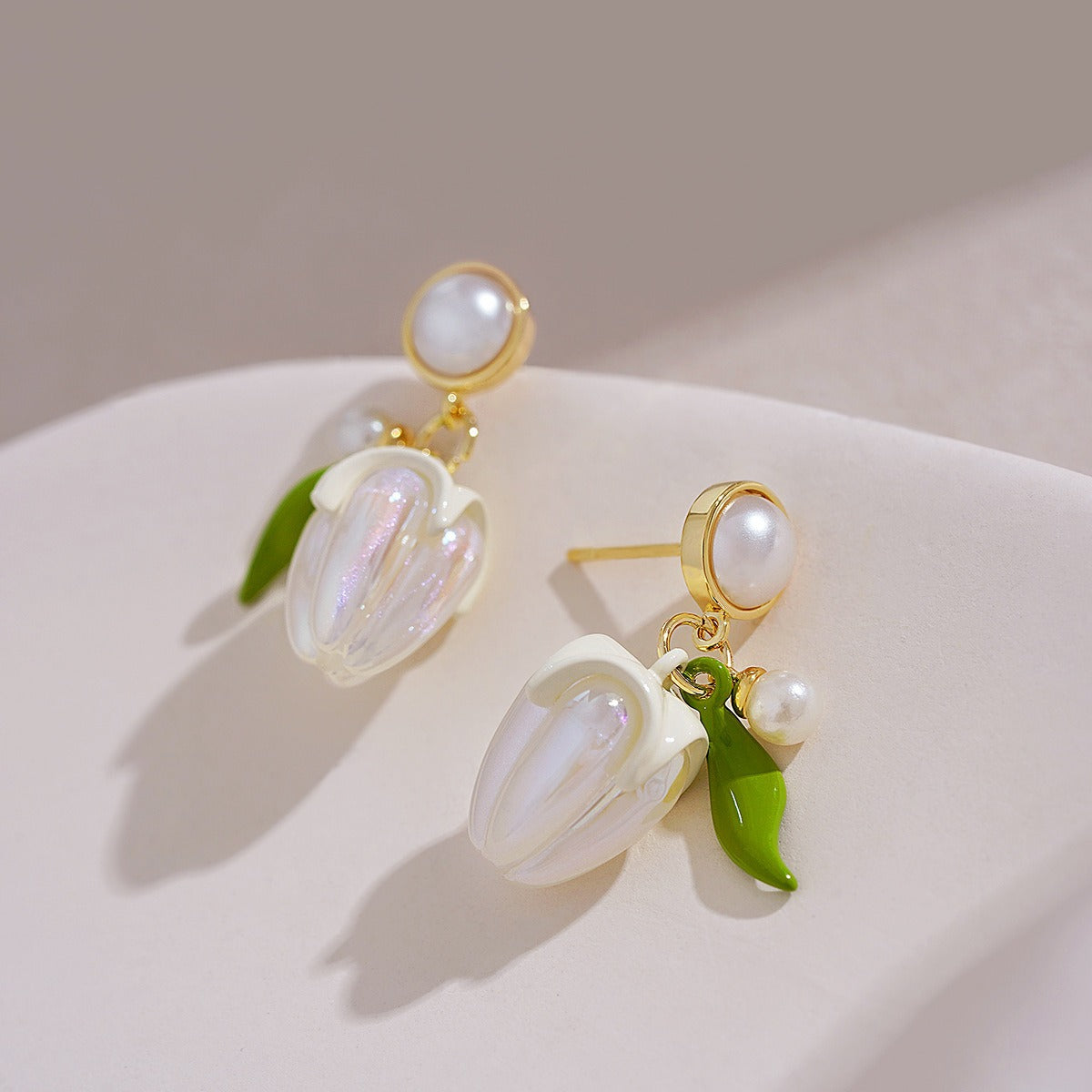 Classic Earring with Timeless Appeal