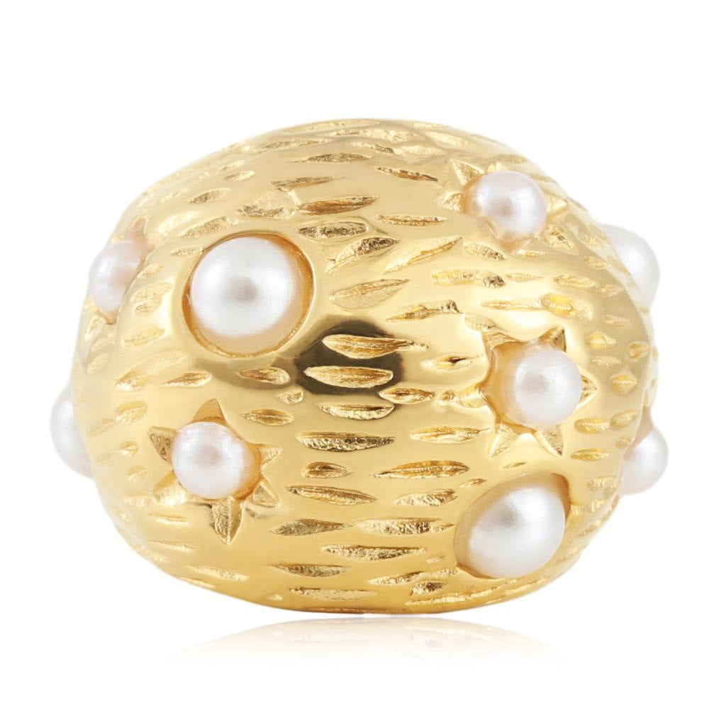 Elegant Gold Earring for Every Occasion
