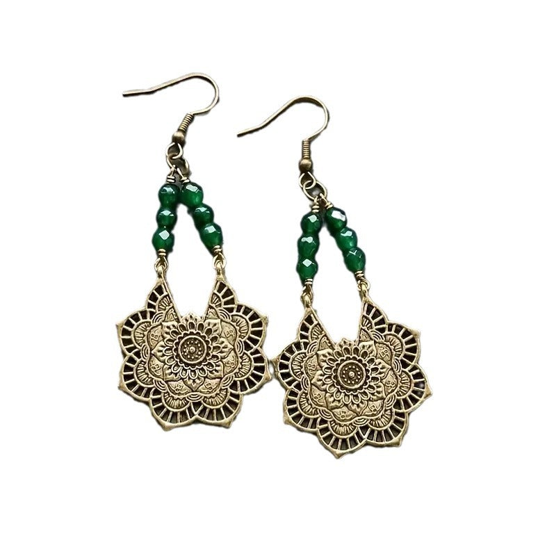Charming Earring for Any Occasion