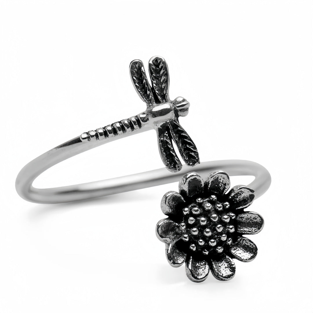 Classic Ring with Timeless Appeal